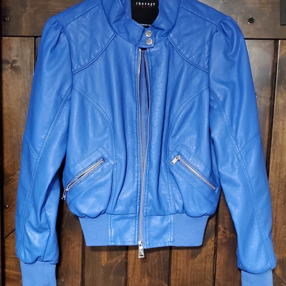 Therapy jacket